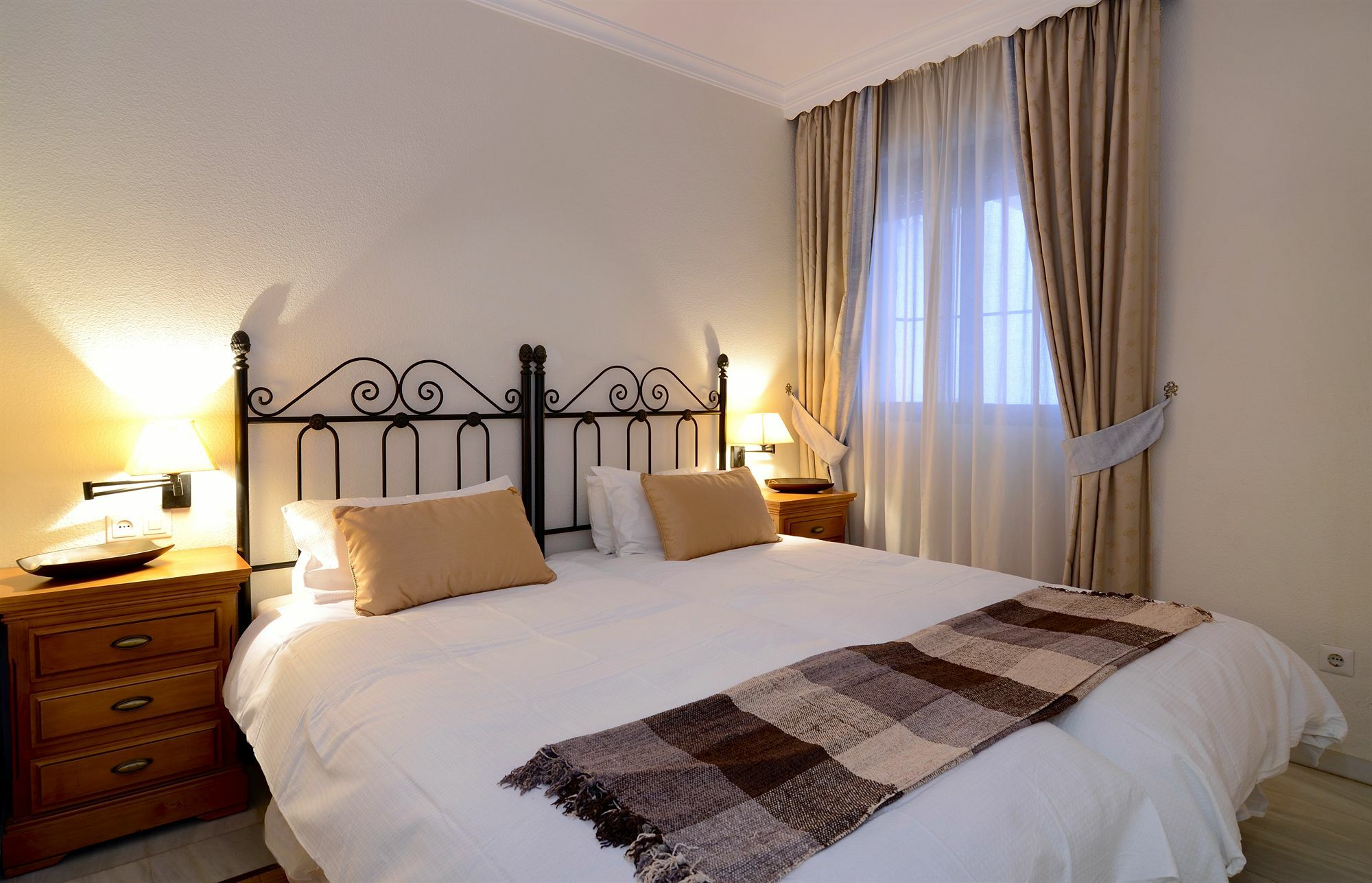 Club Jardines Del Puerto Apartment Marbella Exterior photo